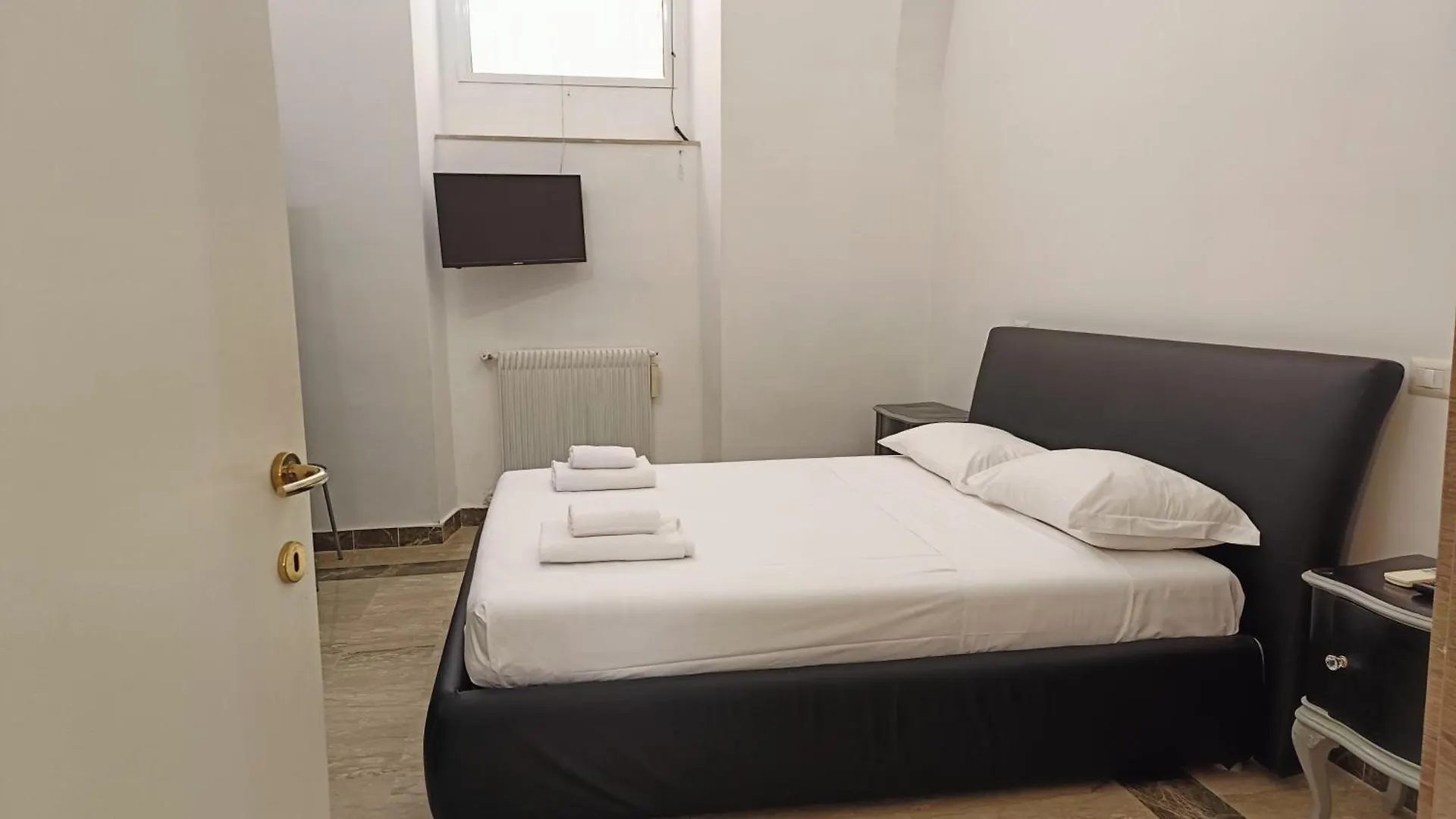 Sanniti' Home Rome